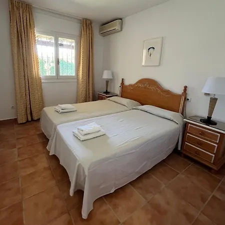 Marbella Villas *