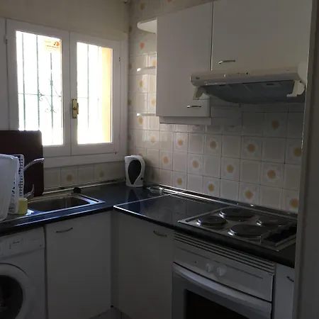 빌라 Marbella Villas 마르베야