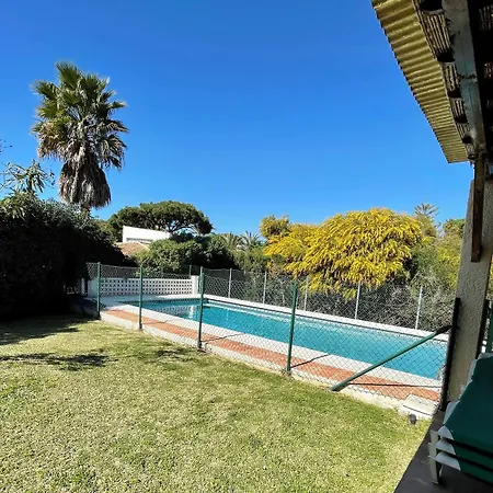 Marbella Villas *