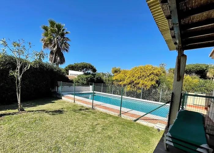 Marbella Villas *