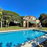 Marbella Villas Vila